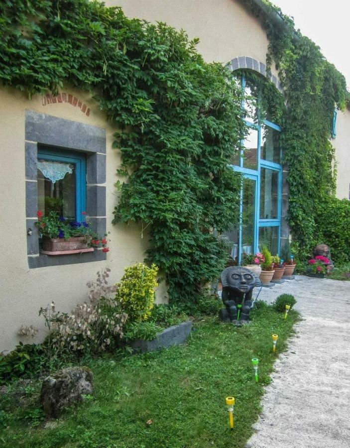 Chambres D'Hotes Le Peyroux Montcel  Exterior foto